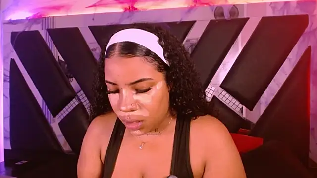 MelannyTylor online show from 10.29.25