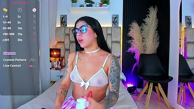 little sophie18 online show from 07.05.26