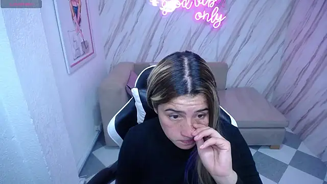 Valerie b online show from 01.31.25