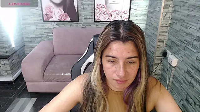 Valerie b online show from 02.01.25