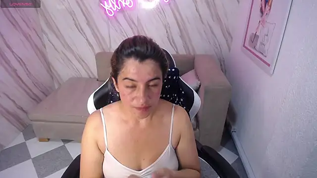 Valerie b online show from 02.19.25