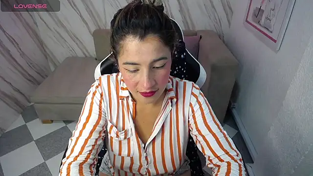 Valerie b online show from 03.04.25