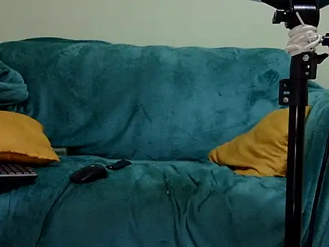 Squirt ass queen online show from 03.21.25