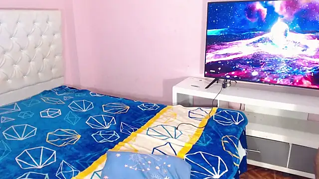 DannaDocell online show from 02.07.25