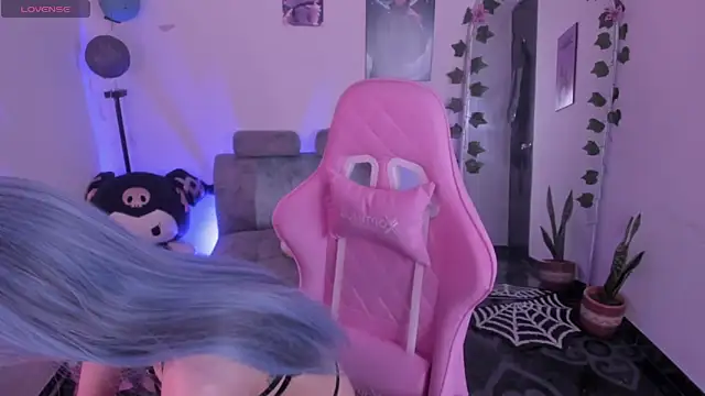 cami mila9 online show from 10.30.25