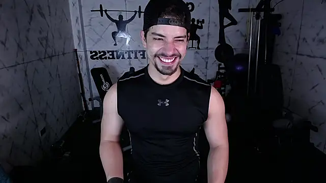 Snapshot of Ian_Daviz chatting on 10.25.25 Ian Daviz online show from 10.25.25