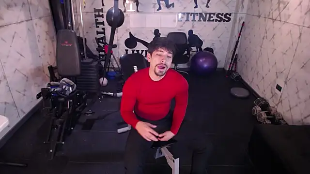 Snapshot of Ian_Daviz chatting on 10.27.25 Ian Daviz online show from 10.27.25