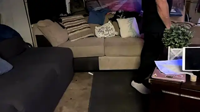 KRYZTALYNXXX online show from 09.29.25