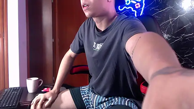 Snapshot of maty_hardx chatting on 01.09.25 maty hardx online show from 01.09.25