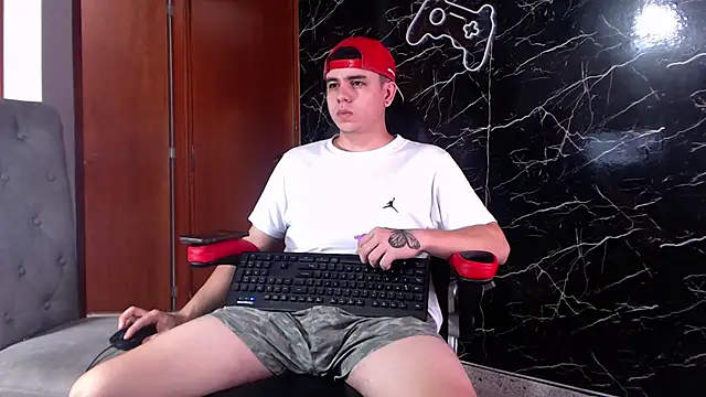 Snapshot of maty_hardx chatting on 03.21.25 maty hardx online show from 03.21.25