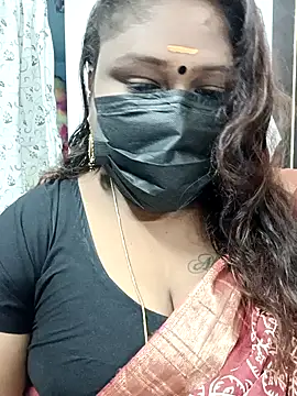 Snapshot of simran21 chatting on 02.01.25 simran21 online show from 02.01.25