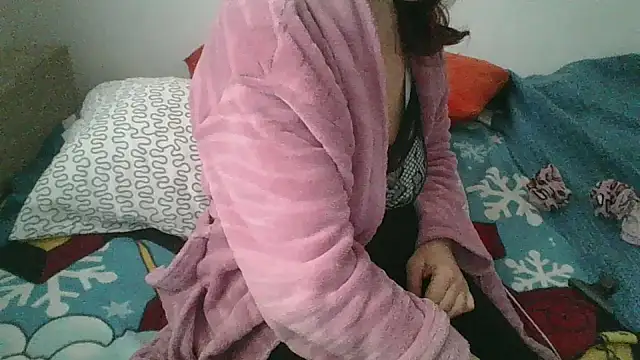 hairygirl80 online show from 11.18.25