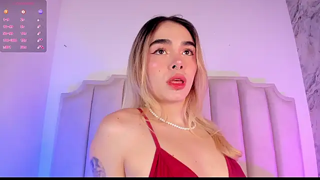 Lucy Vega online show from 03.13.25