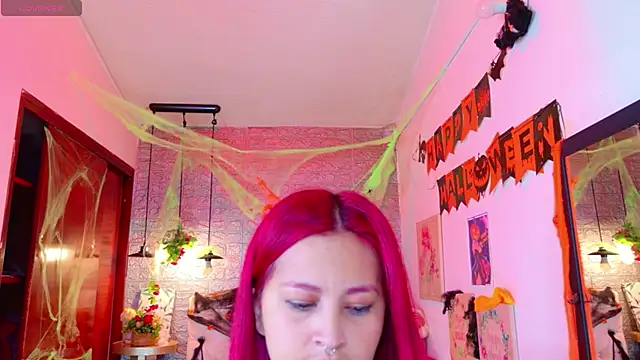 meghan nill online show from 10.22.25