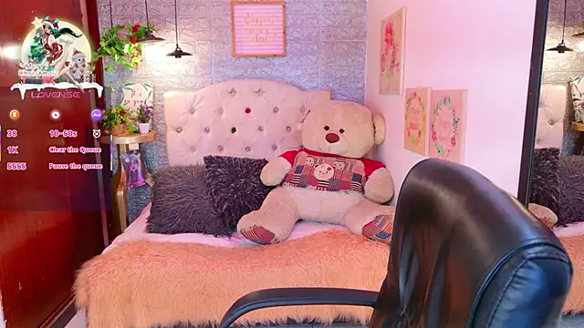 meghan nill online show from 12.05.25