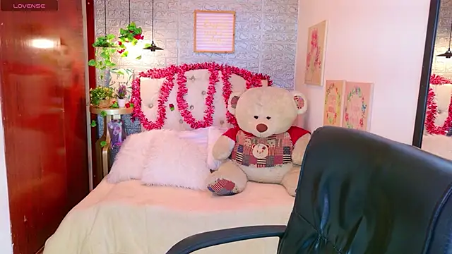 meghan nill online show from 12.17.25