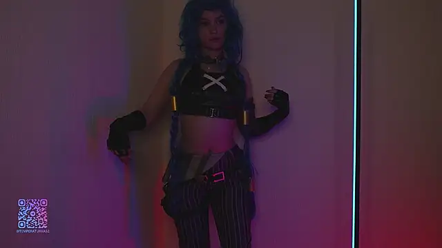 sarahUwU online show from 09.16.25