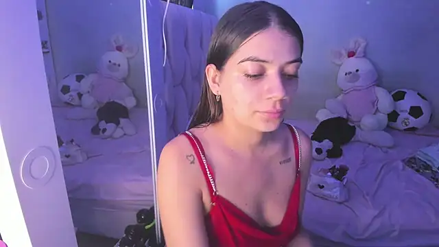 Snapshot of KittyKlum chatting on 10.31.25 KittyKlum online show from 10.31.25