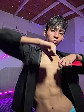 Mauuu18 online show from 11.15.25