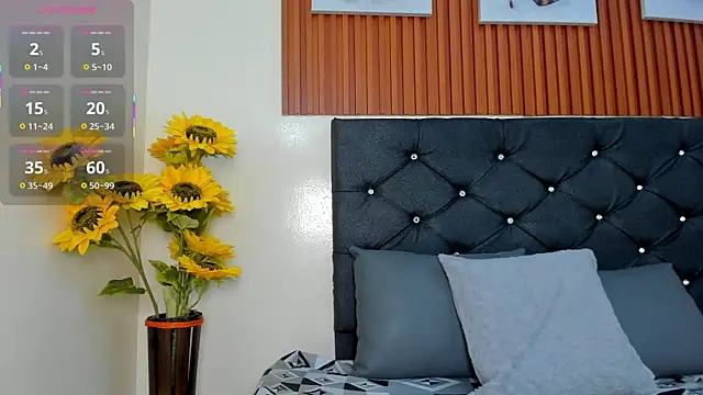 Zoe pss online show from 10.21.25