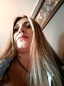 Isabellaa Garcia  online show from 01.30.25