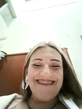 Isabellaa Garcia  online show from 02.03.25