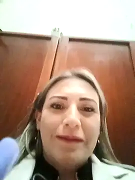 Isabellaa Garcia  online show from 02.05.25