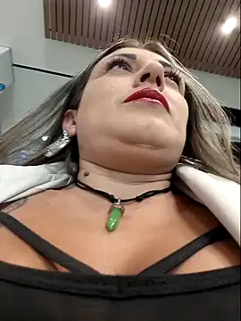 Isabellaa Garcia  online show from 02.10.25