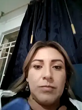 Isabellaa Garcia  online show from 02.15.25