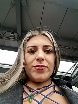 Isabellaa Garcia  online show from 02.21.25