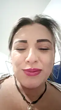 Isabellaa Garcia  online show from 03.02.25