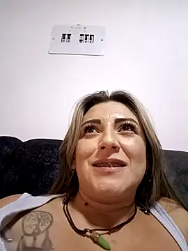 Isabellaa Garcia  online show from 03.14.25