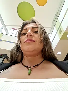 Isabellaa Garcia  online show from 03.19.25