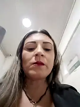 Isabellaa Garcia  online show from 03.21.25