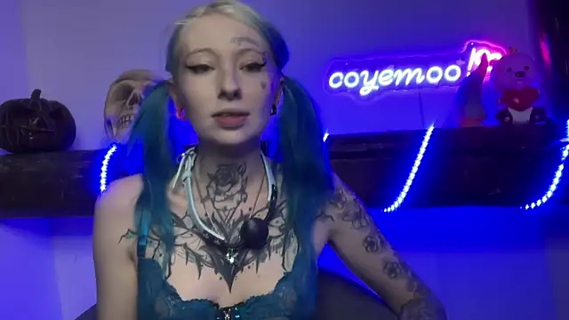 coyemoo online show from 02.08.25