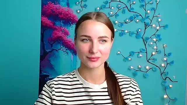 Eva Janee online show from 11.07.25