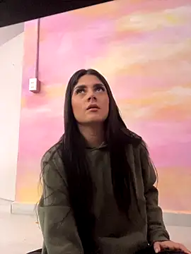 Amy-Saenz online show from 10.27.25