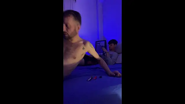 PutaNieves1983 online show from 10.18.25