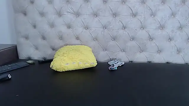 Snapshot of FernandaClar chatting on 01.29.25 FernandaClar online show from 01.29.25