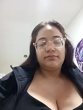 skarleth001 online show from 03.19.25