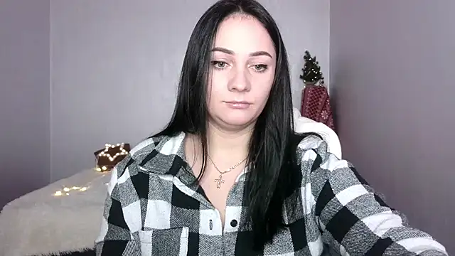 Emelyblum online show from 01.16.25