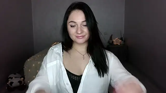 Emelyblum online show from 03.02.25