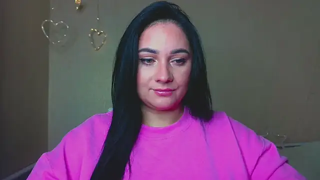 Emelyblum online show from 10.27.25