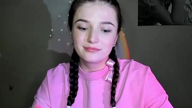 EvaaMillerr99 online show from 12.02.24