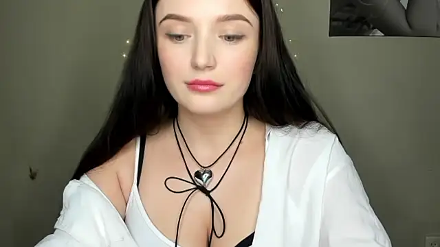 EvaaMillerr99 online show from 12.16.24