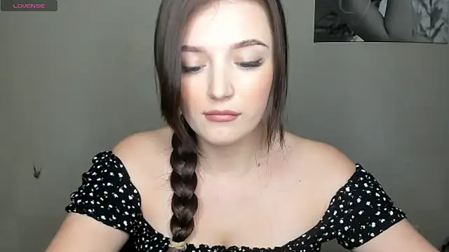 EvaaMillerr99 online show from 01.17.25