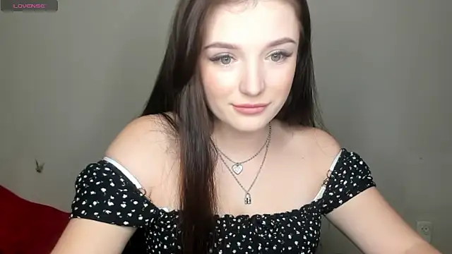 EvaaMillerr99 online show from 01.24.25