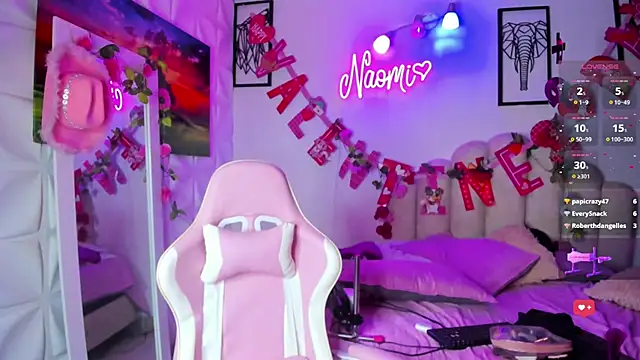 Snapshot of NaomiAsha chatting on 02.19.25 NaomiAsha online show from 02.19.25