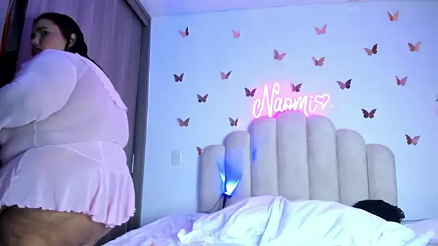 Snapshot of NaomiAsha chatting on 10.16.25 NaomiAsha online show from 10.16.25