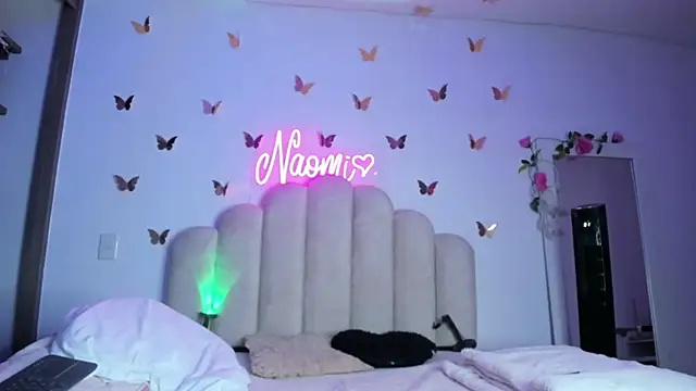 Snapshot of NaomiAsha chatting on 11.07.25 NaomiAsha online show from 11.07.25